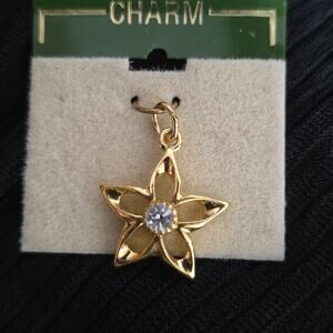 Vintage  Flower Charm Rhinestone Gold Tone Floral Pendant